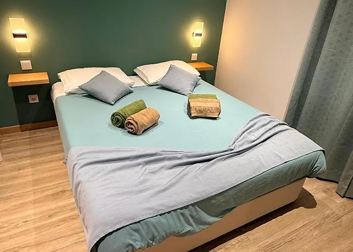 Casa Trevo De 4 Folhas פורנס