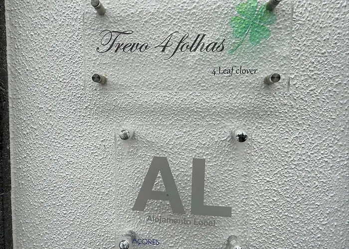 בית נופש Casa Trevo De 4 Folhas