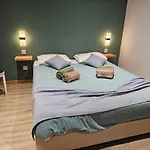 Casa Trevo De 4 Folhas 別荘 *
