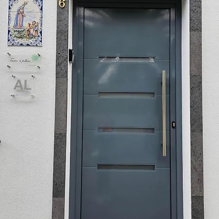 Casa Trevo De 4 Folhas Фурнаш